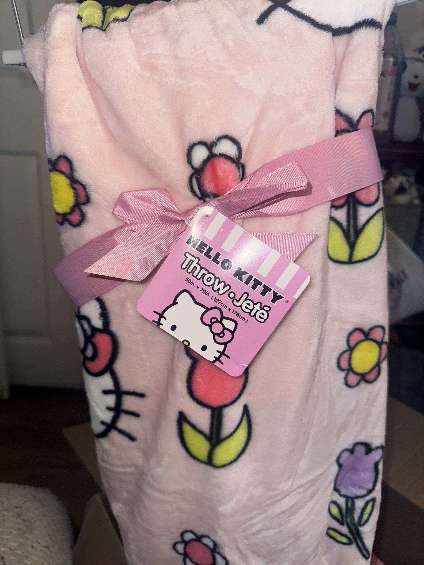 Hello Kitty Blanket