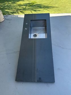 Kraus kitchen sink 21”x16”x10” the stone 61.5”x25.5”