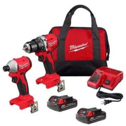 Milwaukee M18 18V Lithium-lon Brushless Cordless Compact Drill/Impact Combo Kit (2-Tool) w/(2) 2.0 Ah Batteries, Charger & Bag