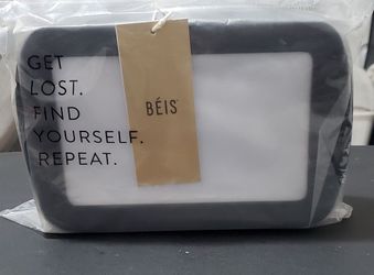 BEIS In Fight Cosmetic Set