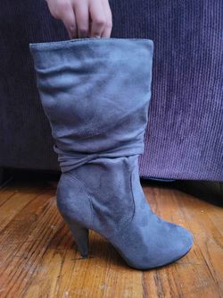 Boots Size 8