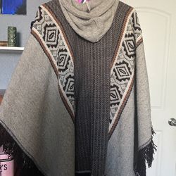 Sarape  Hooded 