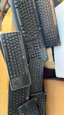 Lot Of  8 Logitech And HP Computer Keyboards $5 For All!!!