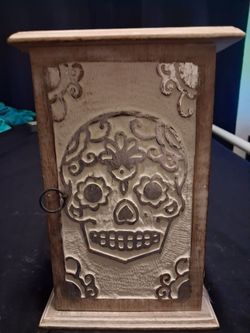 Skull Jewelry Box