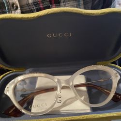 Gucci with code GG0215O 003 51□17-140