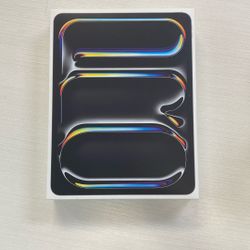 Apple iPad Pro 13” 256gb With M5 Chip!