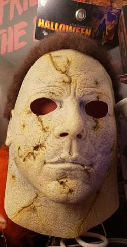 Michael Myers mask