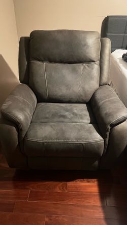 Lazy boy reclining chair