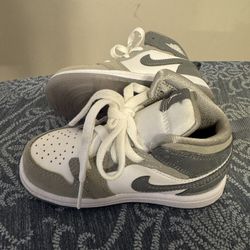 Jordan 1 Mid Toddler 8c 