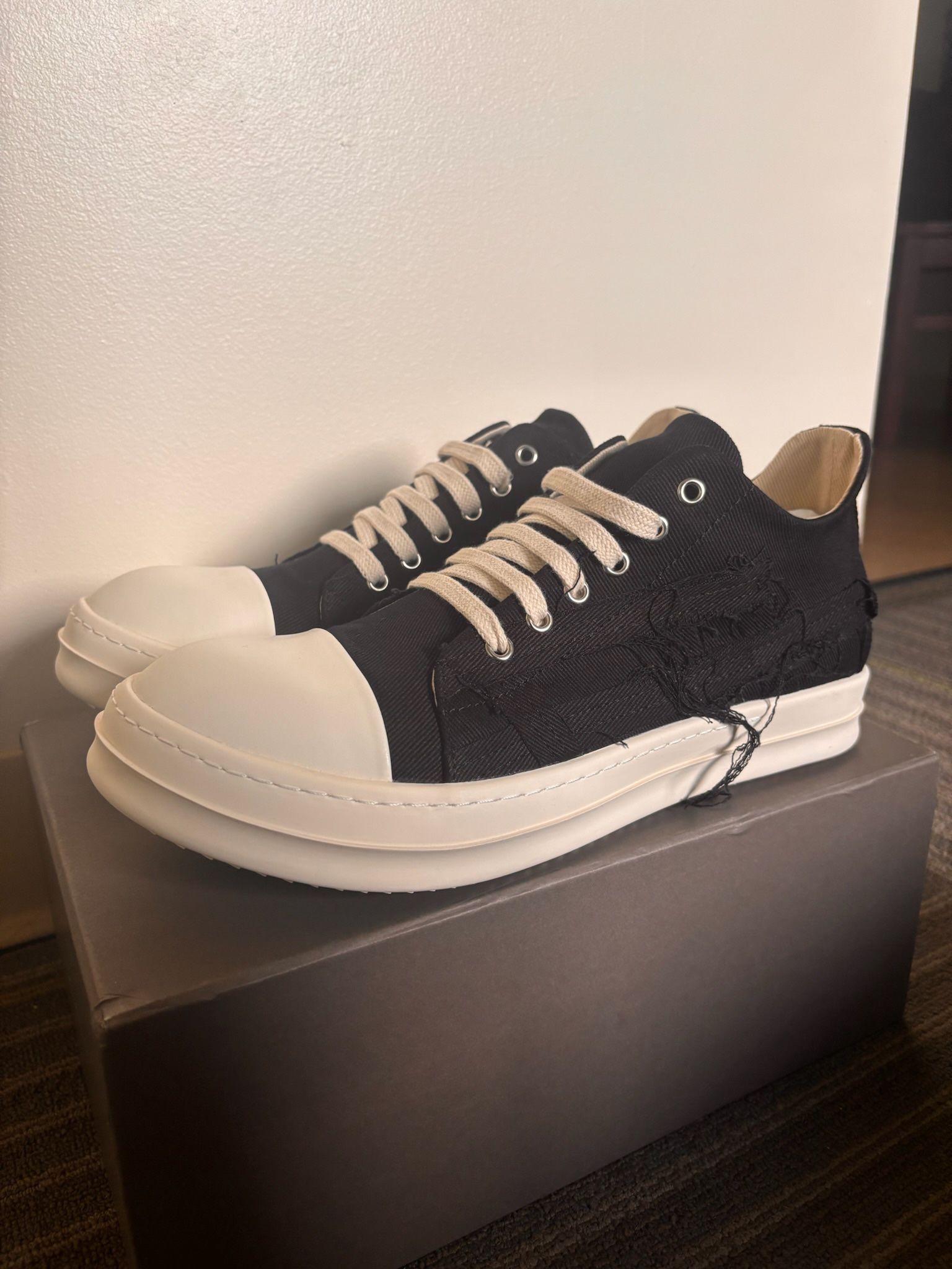 Rick Owen’s EDFU DRKSHDW Slashed Low ‘Black Milk’ 