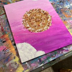The Gold Fading Circle