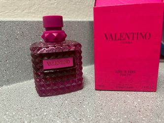 Valentino born in Roma Donna. Pink pp