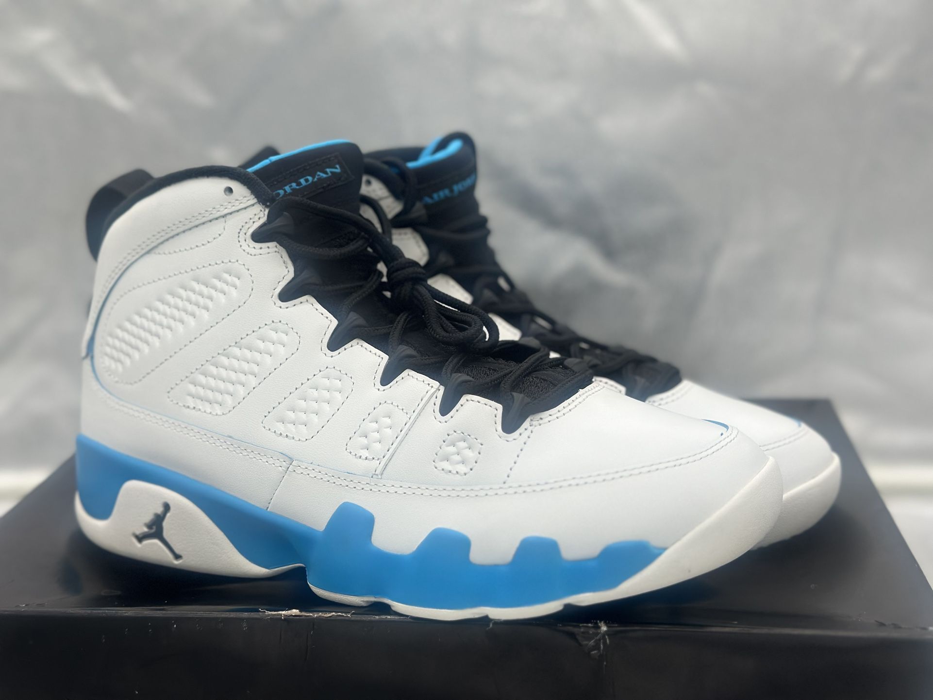 Air Jordan 9 Retro 2024 Powder Blue Size 9.5 FQ8992-101
