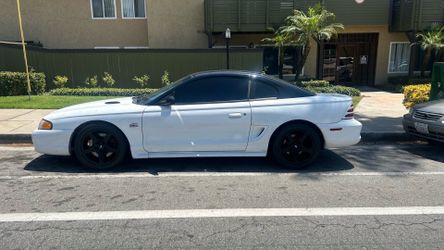 1995 Ford Mustang