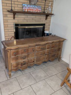 Large 9 Drawer Dresser
