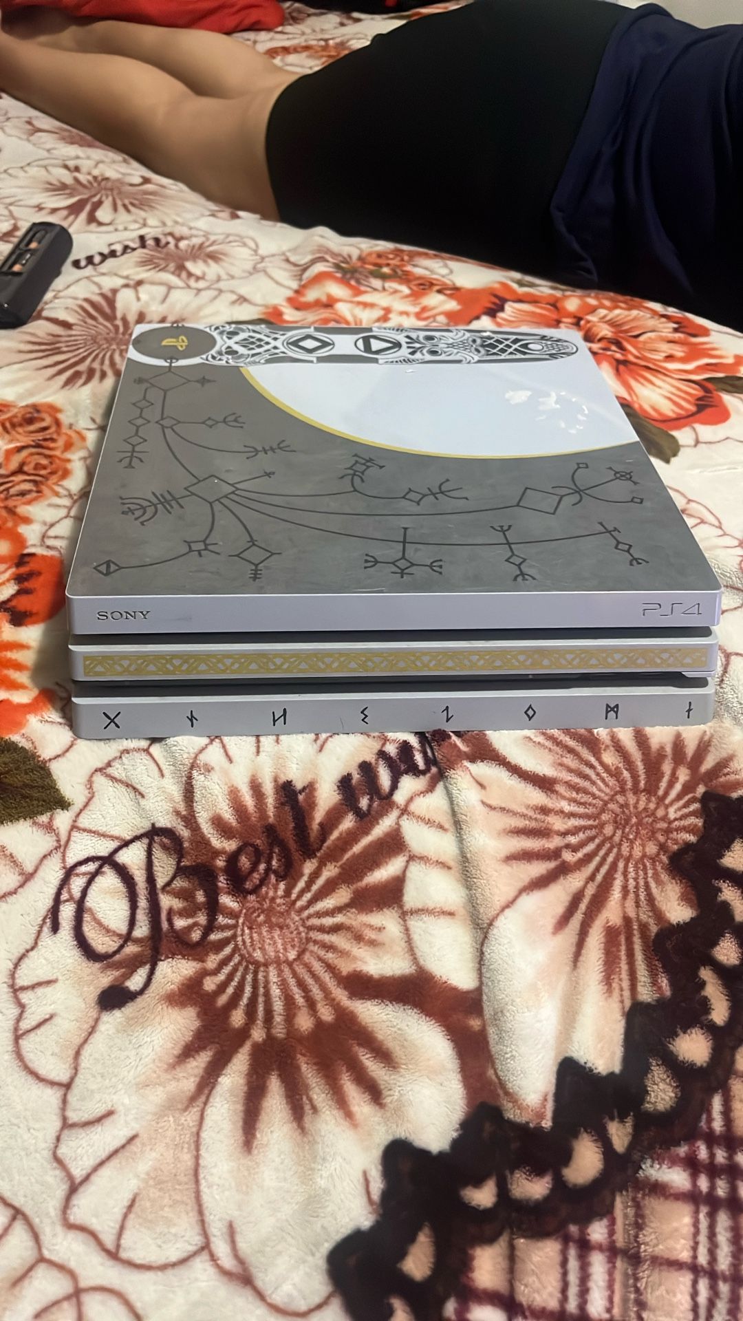 PS4 Limited Addition God Of War