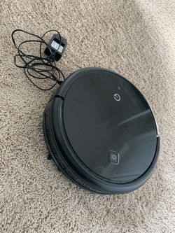 Roomba Vacuum