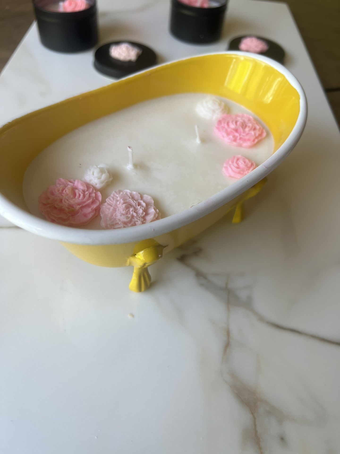 Scented Candles Miniature Bathtub