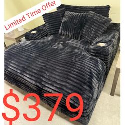 Jumbo Corduroy Chaise Lounge With 2 Cup Holders And USB Ports 