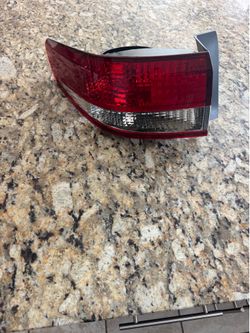 Honda accord tail light