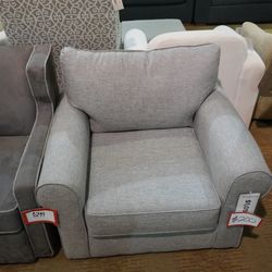 Roll-Arm Chair — (Gray Fabric) 0316324001CH01