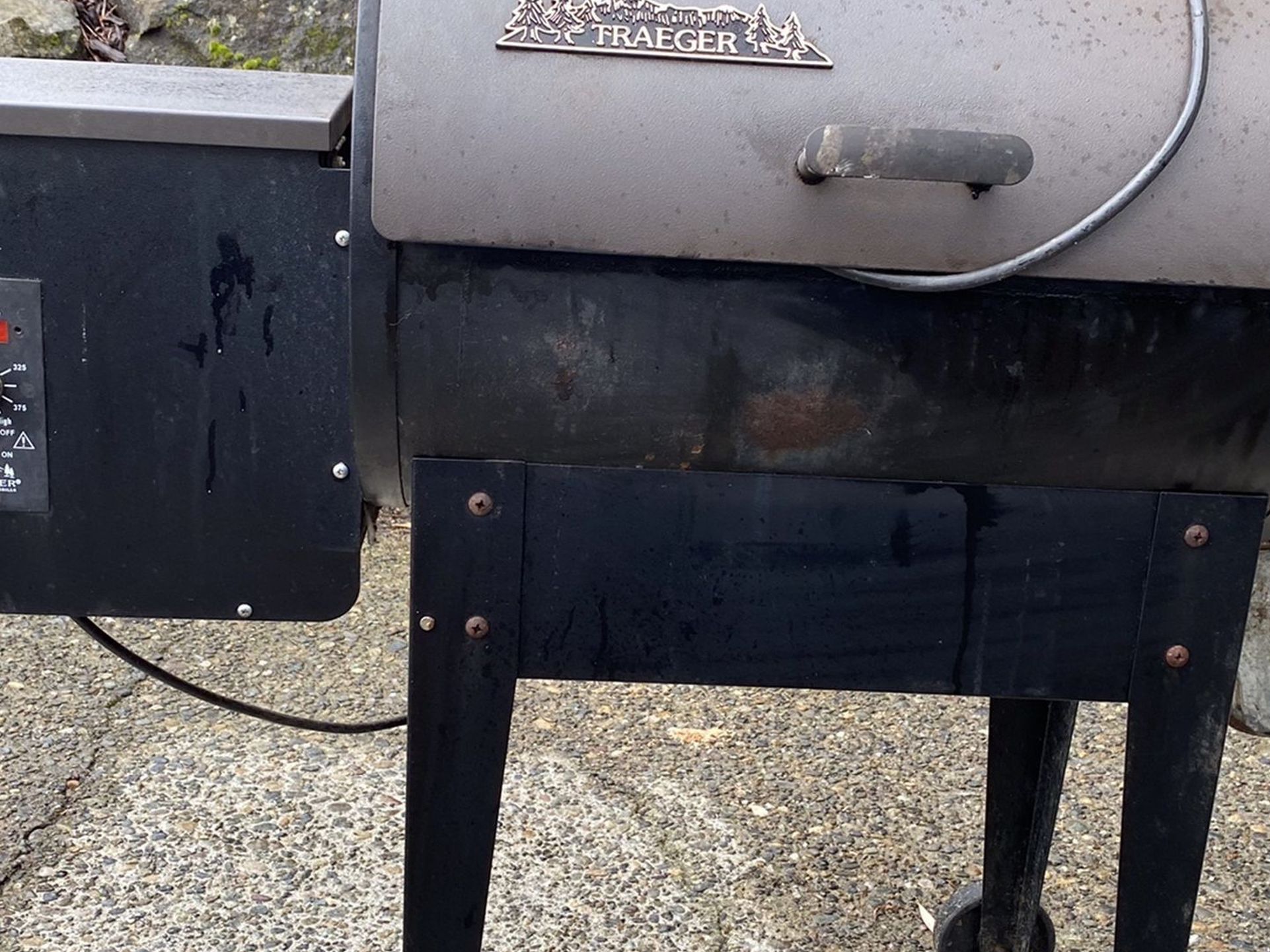 Traeger BBQ155 Wood Pellet Grill for Sale in Seattle, WA - OfferUp