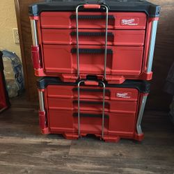 Milwaukee Pack Out Triple Drawers 