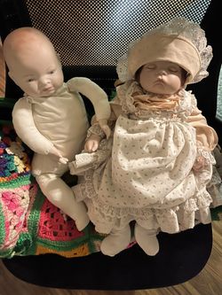 Porcelain Dolls With Doll Kit