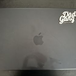 MacBook Pro 14" With Accessories 