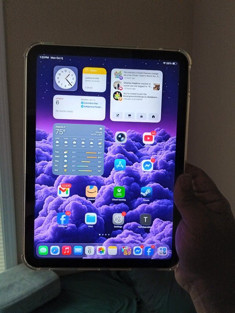 IPad 11 2025 A16 Like New With Case And Apple Pencil