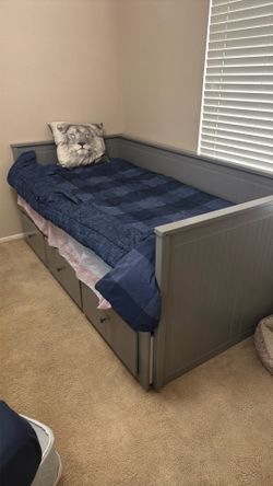 Twin Trundle Bed