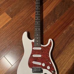 Elite Strat Electric Guitar With Dan Armstrong Factory Mod