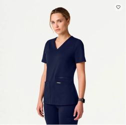 Scrub top