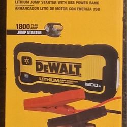 DeWALT 1800 Peak AMP Lithium Jump Starter With USB Power Bank. 