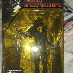 Edward Scissorhands Figure