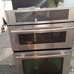 Jenn-Air Wall Oven And Microwave combo 