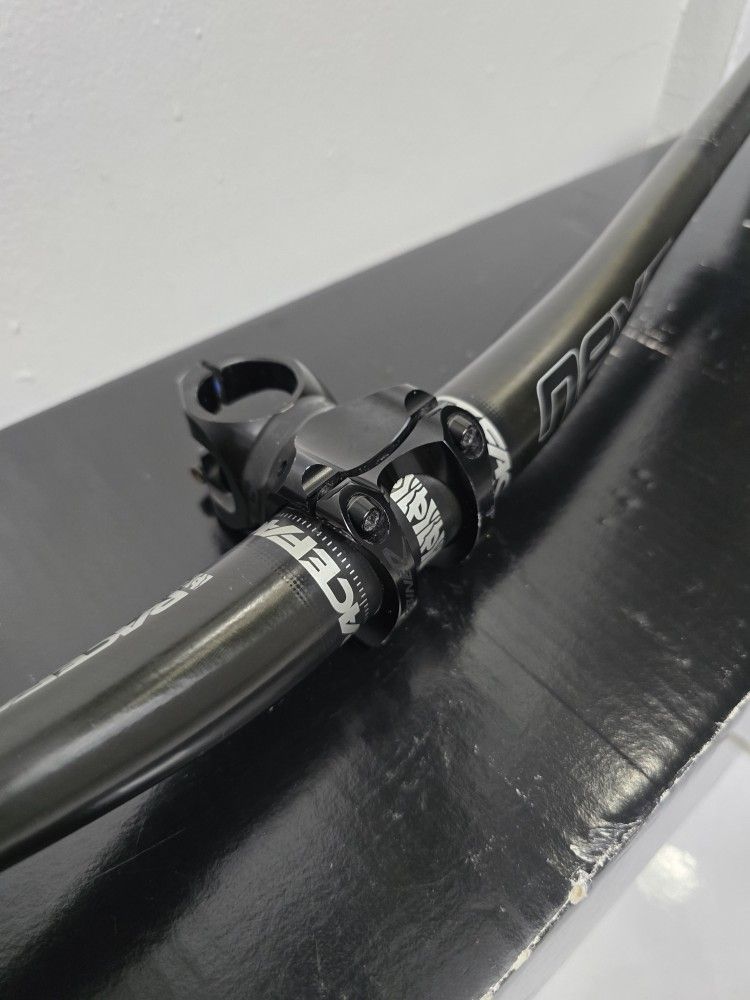Handlebars Stem Race Face