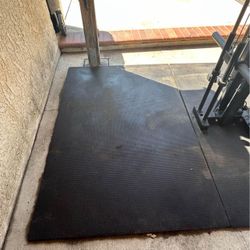 HEAVY DUTY WEIGHTED GYM FLOOR MATS 