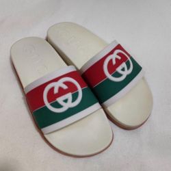 Gucci Slides 