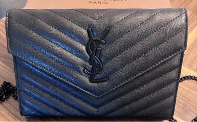 Black quilted envelope, Crossbody with chain strap Black quilted envelope, Crossbody with chain strap