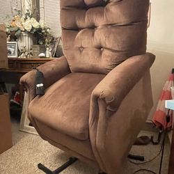 Reclaining To Lift Stand Chair Recliner with Attached Remote Chair Recliner