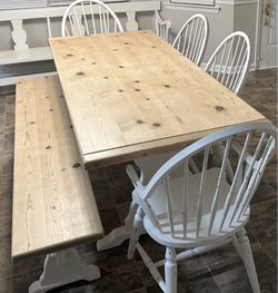 7 Ft Knotty Pine Farmhouse Dining Set, Wood Trestle Table, Bench & 4 Windsor Chairs, in Smoky White