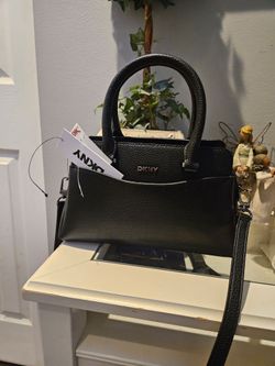 DKNY