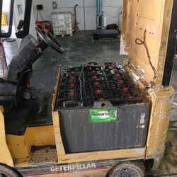 1994 Caterpillar Forklift 