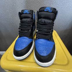 Jordan 1s Retro Royal Blues 6.5 Gs