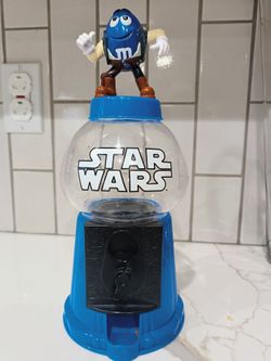 Candy Dispenser 