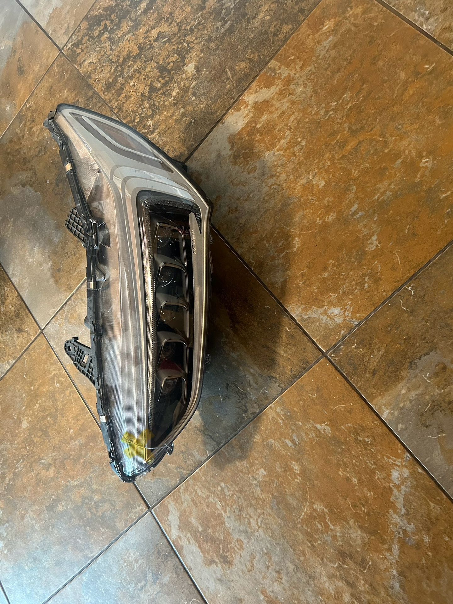 Acura TLX 2019-2020 Right headlight OEM