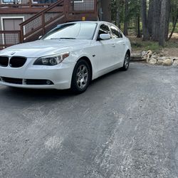 BMW 2004 525i