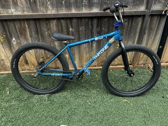 Throne The Goon Xl Wheelie Bike 27.5” 