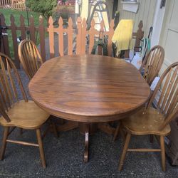 Expandable  Dining Table